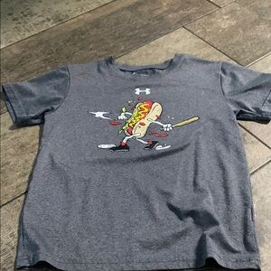 Under Armour Gray Short Sleeve Tee with Graphic Design